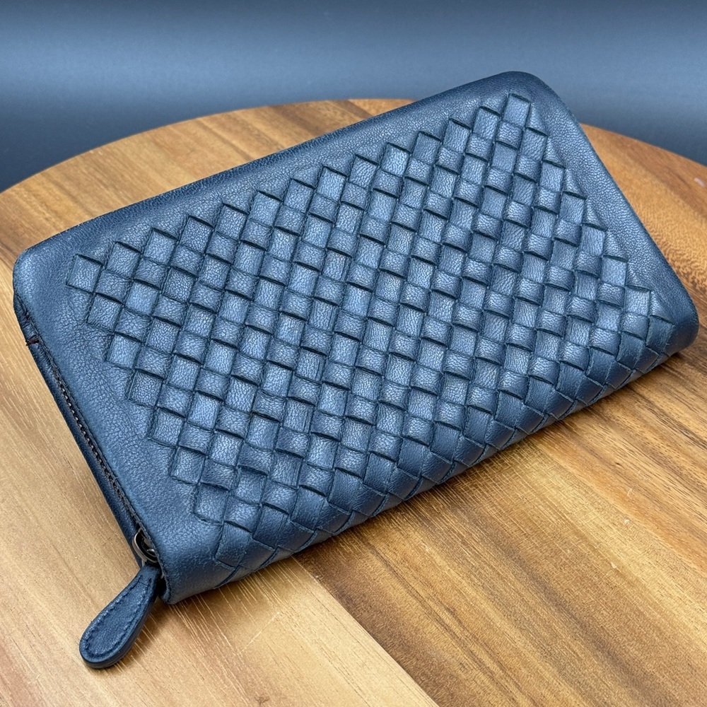 Bottega Veneta Intrecciato Napa Continental Wallet Black vintage patina RARE 70s